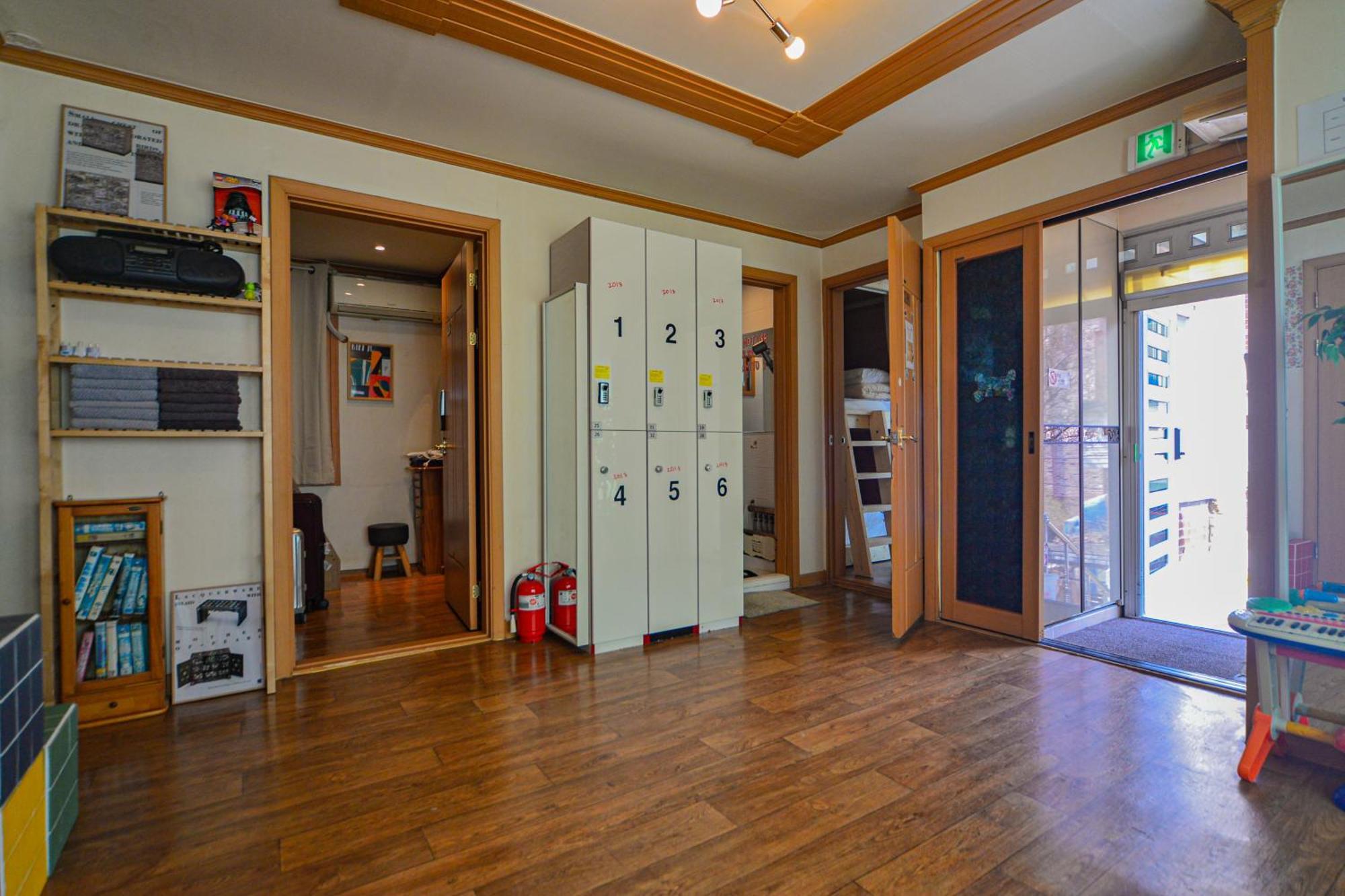 Helloworld Guesthouse ソウル特別市 エクステリア 写真