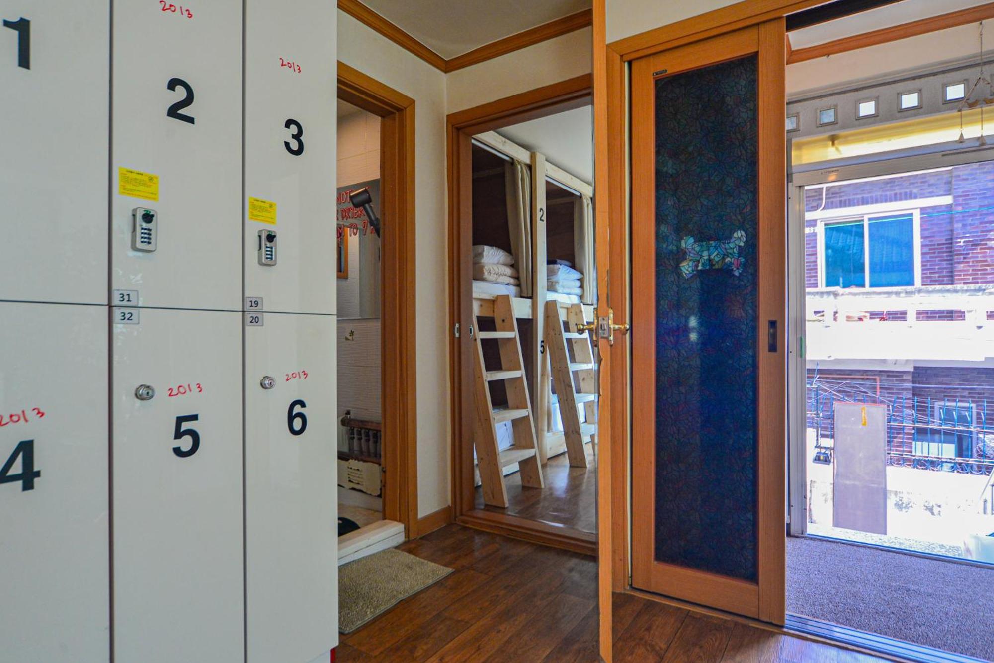Helloworld Guesthouse ソウル特別市 エクステリア 写真