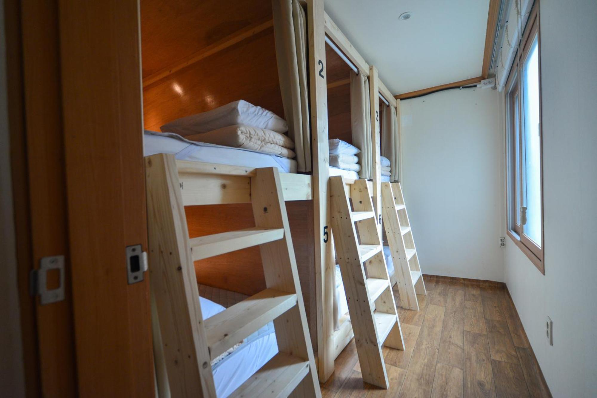 Helloworld Guesthouse ソウル特別市 エクステリア 写真