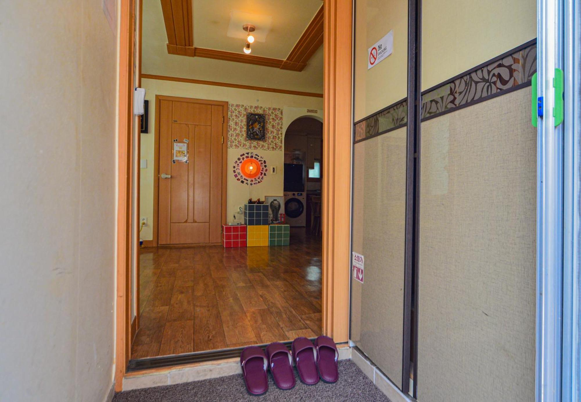 Helloworld Guesthouse ソウル特別市 エクステリア 写真