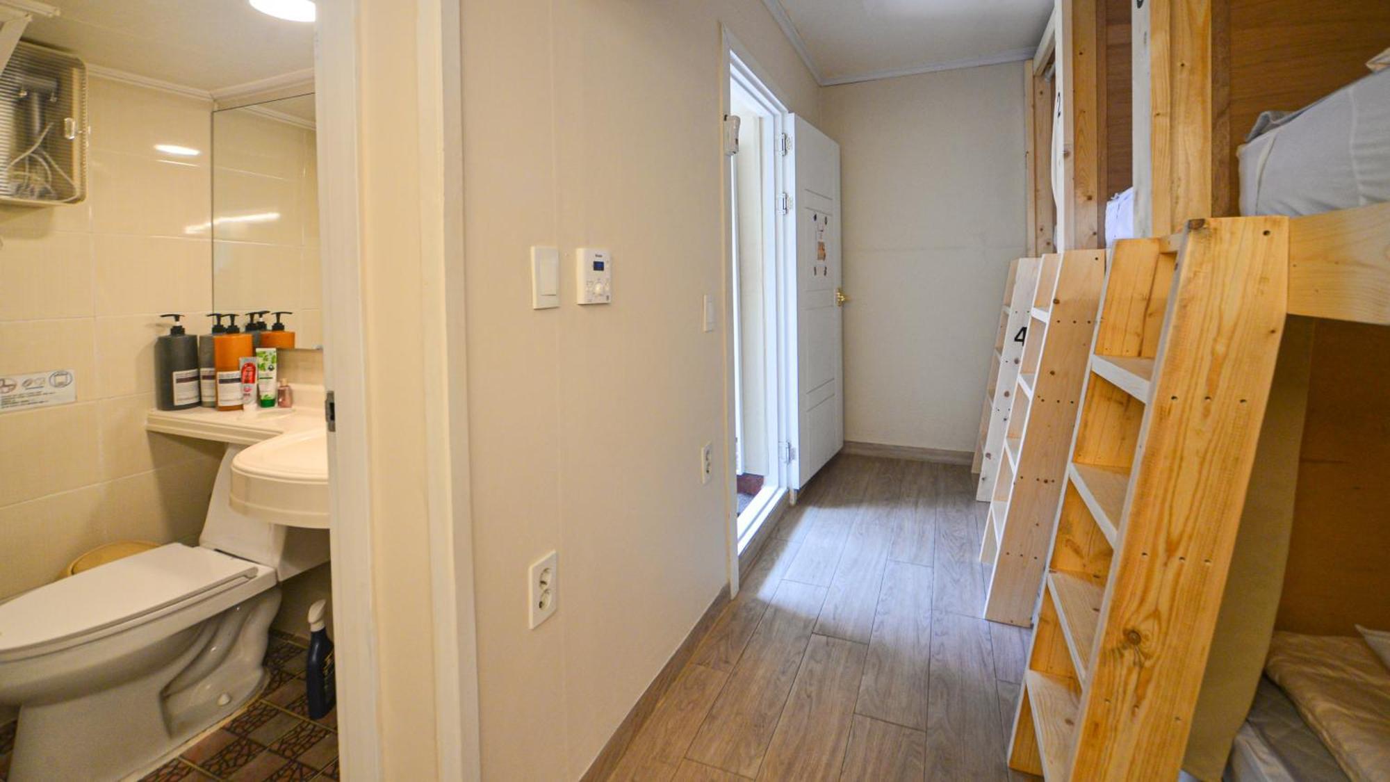 Helloworld Guesthouse ソウル特別市 エクステリア 写真